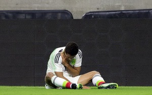 Chicharito gãy xương đòn phải, bỏ lỡ Gold Cup cùng tuyển Mexico
