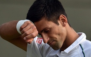 Wimbledon 2015: Djokovic vật vã vào tứ kết