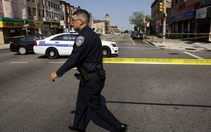 Nhiều người chết khi 2 sát thủ vãi đạn như mưa gần trường đại học Mỹ