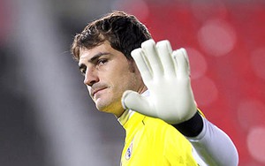 Casillas: Giản dị, vĩ đại nhưng phải chạy khỏi Real