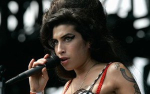 Nhạc Amy Winehouse 'hồi sinh' nhờ phim tài liệu