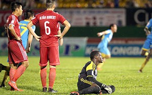 Thua S.Khánh Hòa, B.Bình Dương mất ngôi đầu vào tay Thanh Hóa