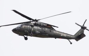 Video: Trực thăng nổ tung khi đáp nhầm vào bãi mìn