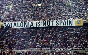 Barcelona nhận án phạt từ UEFA sau khi 'đòi quyền tự chủ'