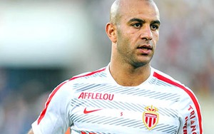 Barcelona sẽ không mua Abdennour