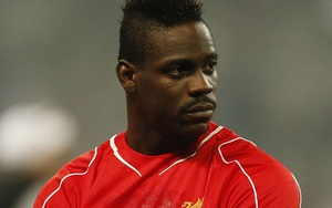 Balotelli tiếp tục bị gạt khỏi đội hình Liverpool