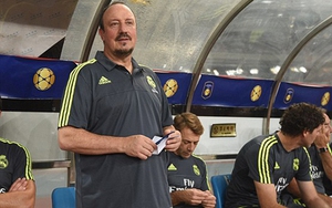 HLV Benitez hài lòng với những thủ môn hiện tại của Real