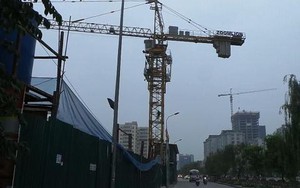 Chuyện vỉa hè: Rình rập