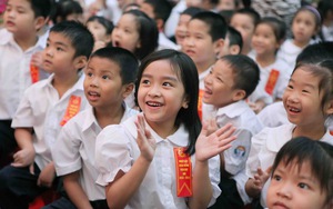 Công bố dự thảo Chương trình giáo dục phổ thông tổng thể: Có môn học bắt buộc, có môn tự chọn