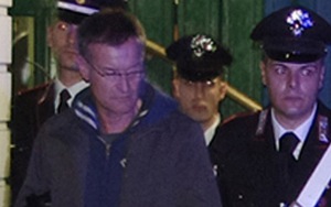 Tay chân của 'bố già' bất ngờ 'tố' thị trưởng Rome bảo kê cho mafia