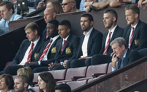 3 thủ môn của Man United ngồi nhìn Romero tỏa sáng