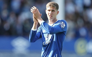 Chelsea thủng lưới 2 bàn ngày ra quân, Everton ép giá vụ John Stones