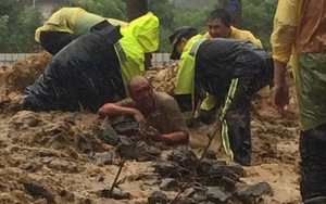 CẬN CẢNH bão Soudelor: 8 người chết ở Trung Quốc, đường phố thành sông; Đài Loan bới bùn cứu người