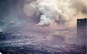 VIDEO tự quay: Toàn cảnh vụ nổ 'như bom nguyên tử' ở Thiên Tân