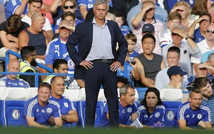 Loại Eva Carneiro, ‘bộ sậu’ của Mourinho tại Chelsea còn những ai?