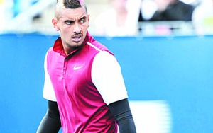 Nick Kyrgios: Xin lỗi Wawrinka rồi lại 'chứng nào tật nấy'?