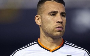 Man City ngoạn mục đánh bại Man United, mua Otamendi