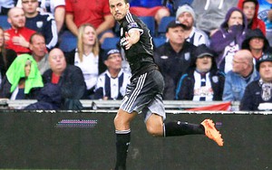 Pedro hay hạng nhất, nhưng hàng thủ Chelsea chơi như hạng bét