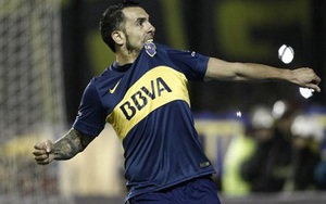 Carlos Tevez ghi bàn và kiến tạo cho Boca Juniors