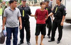 Sau những vụ thảm sát liên tiếp: Cuộc sống không giống như game