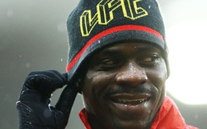 Mario Balotelli không biết Joe Allen là ai