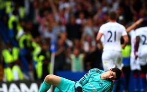 Chelsea 1-2 Crystal Palace: Mourinho nhận thất bại trong trận thứ 200 ở Premier League