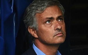 Mourinho: 'Tôi chỉ có thể tự trách mình vì không thay 2 hoặc 3 người đã chơi quá tệ'