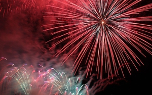 Ngắm 'bữa tiệc' pháo hoa mừng quốc khánh trên bầu trời Đà Nẵng