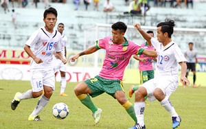 Bóng đá miền Tây mùa nào cũng 'lũ'