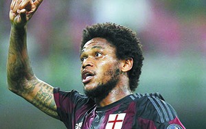 Derby Milano, còn 2 ngày: Khát vọng hồi sinh 'số 9' của Adriano