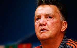 Van Gaal không tin Man United có thể cạnh tranh Champions League