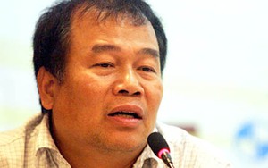 'Trách cầu thủ 1 thì trách HLV 10'