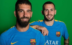 Barca có thể đăng kí Aleix Vidal hoặc Arda Turan