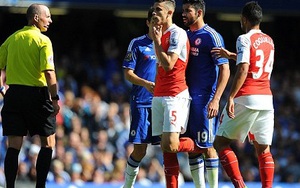 Rio Ferdinand: Costa đã diễn như một 'đứa trẻ hờn dỗi'