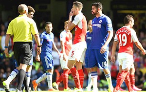 Bình luận trận Chelsea 2-0 Arsenal: Tất cả không phải tại Mike Dean