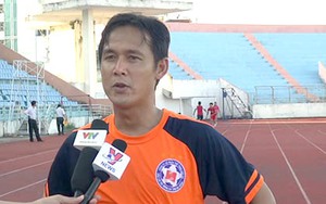 Minh Phương chia tay sân cỏ