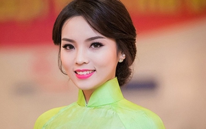 Kỳ Duyên múa và hát trong 'Vầng trăng cho em'