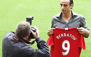 Góc nhìn: Man City và chuyện Berbatov và Kane