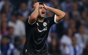 QUAN ĐIỂM Graham Poll: Trọng tài thứ 5 quyết định Ospina phản lưới là đúng nhưng bỏ qua penalty cho Chelsea là sai