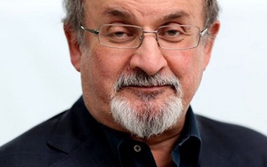 Iran 'cáu' vì tác giả 'Những vần thơ của quỷ Satan' được mời dự hội chợ sách