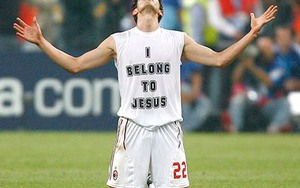 08h00 ngày 14/10, Brazil - Venezuela: Đức tin của Kaka