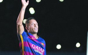 Adriano: Cascadeur hạng nhất của Barcelona
