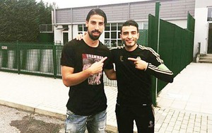 Xem Sami Khedira khoe tài đá bóng đường phố cực đỉnh