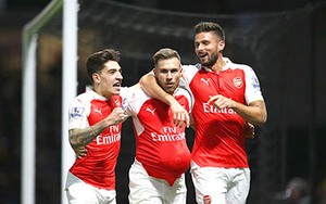 Muốn vô địch Premier League, Arsenal phải hay... cả mùa