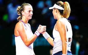 WTA Finals 2015: Kết thúc vòng bảng: Muguruza vẫn bay cao, Kvitova thoát hiểm