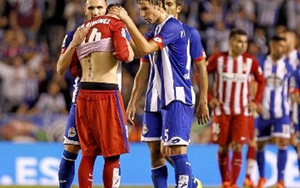 Tội đồ Gimenez khiến Atletico chững lại