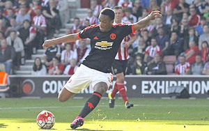 Bản quyền giải Ngoại hạng Anh: Không phải lỗi nhà đài, mà của các 'con buôn bản quyền'!