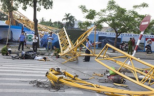 Sập cần cẩu thi công trụ sở ngân hàng khiến 2 người thương vong