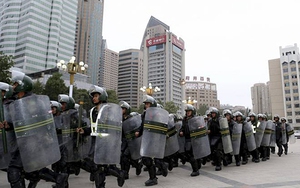 Trung Quốc bắn gục 28 tay súng khủng bố ở Tân Cương