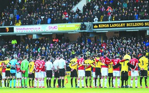 Tranh cãi ở Premier League: Tại sao chỉ có quốc ca Pháp?